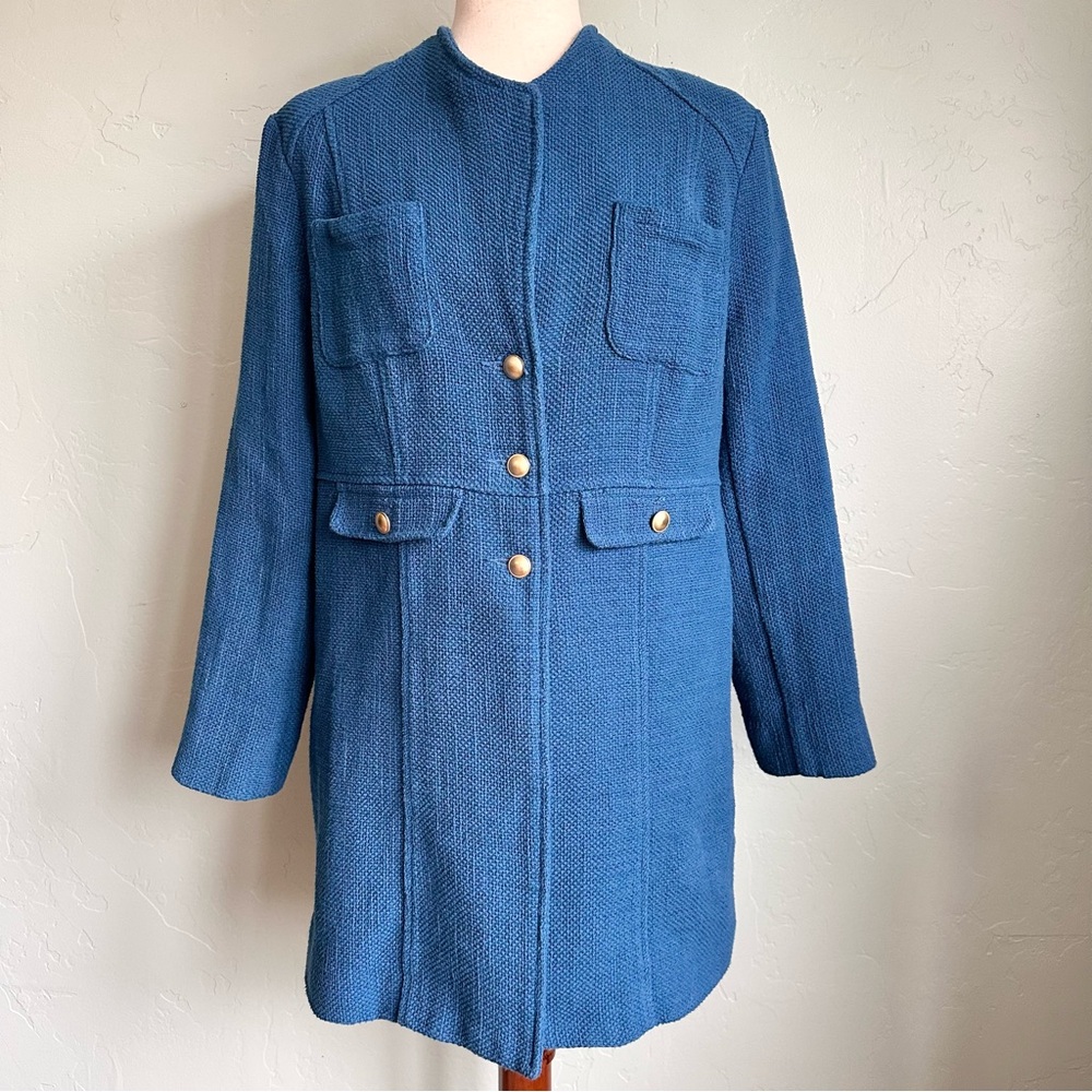 Chico's Women‎ Modern Textured Jacket Blue Gold Buttons Medium 8 EUC Luxe Preppy